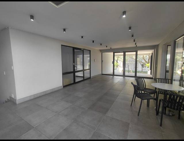 189M² OFFICE TO LET IN BRYANSTON